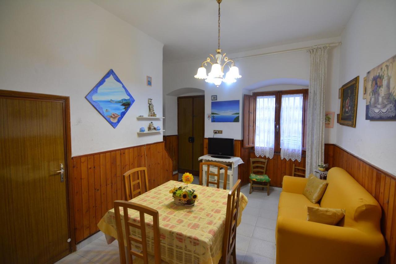 Casa Vacanze I Girasoli Iglesias Exterior foto